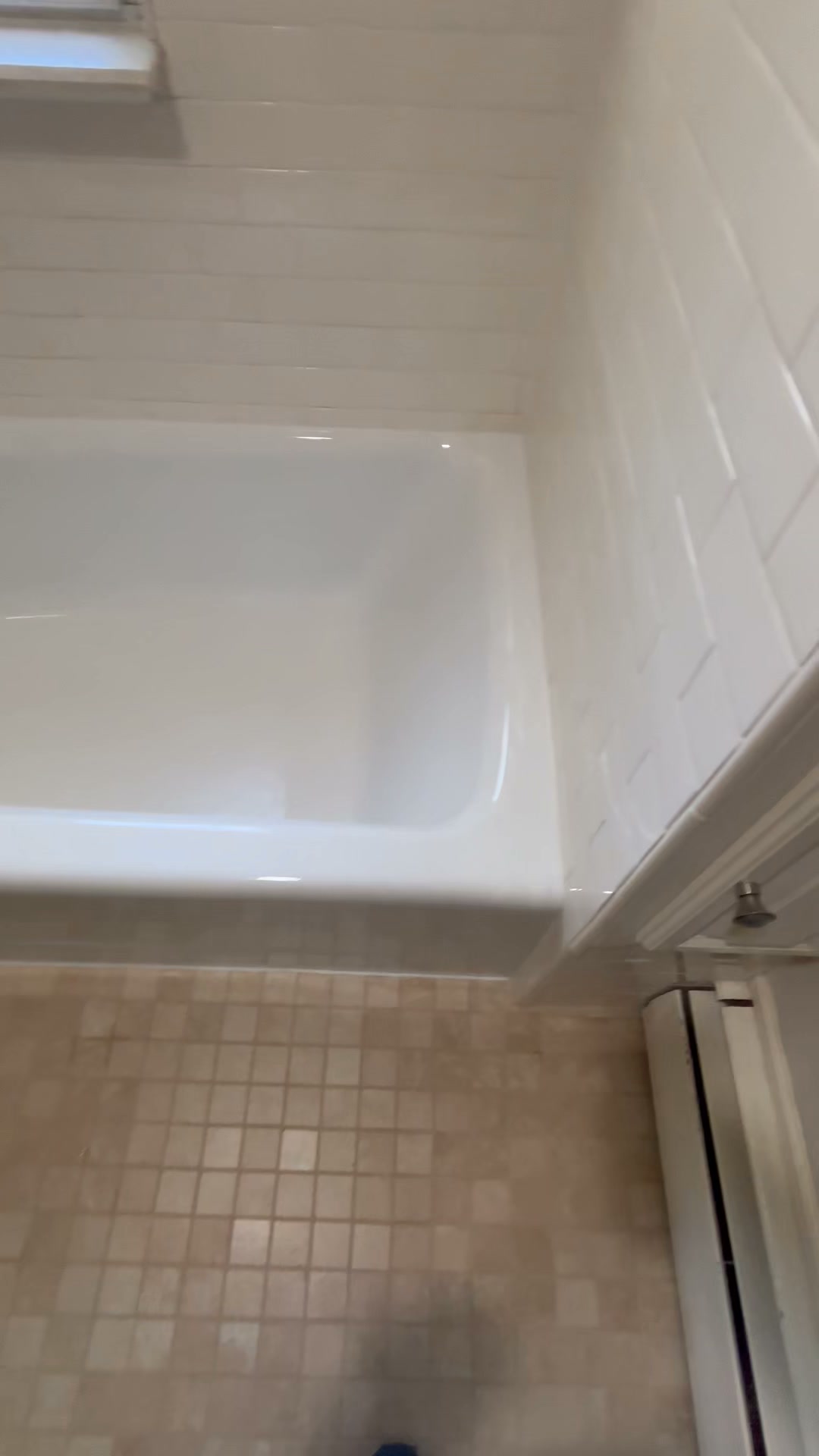 Finished white bathtub and tile refinishing by CGS